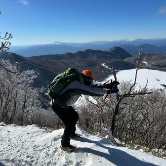 と、と、飛ばされるーぅ。ヒィ~ハァ~〜うるさくてごめんなさい〜~〜…💦
