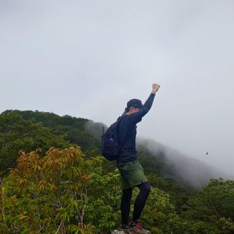 つね