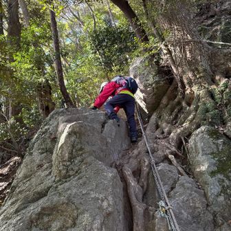 鎖場、ロープ場の岩登り