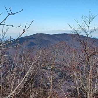 ぐるっと📸階上岳