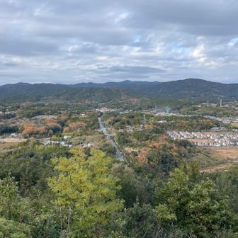 高峠山も良い眺め