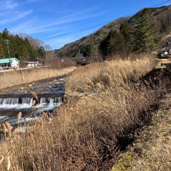 道の駅に駐車して登山口へ向かう