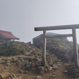 蔵王山神社