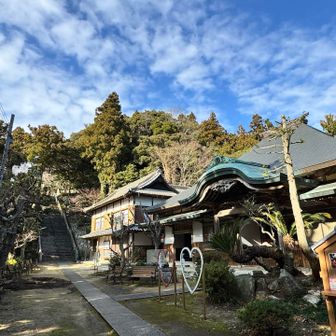 本堂はまだ先だった、、、