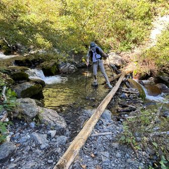 下山は渡渉がたくさん