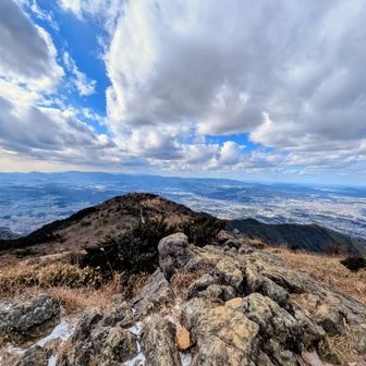風つよー🍃　
立ってられない位の風が吹いてました➰