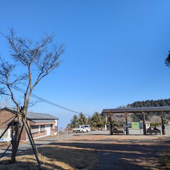 比叡山頂駅（バスは冬季運休中）