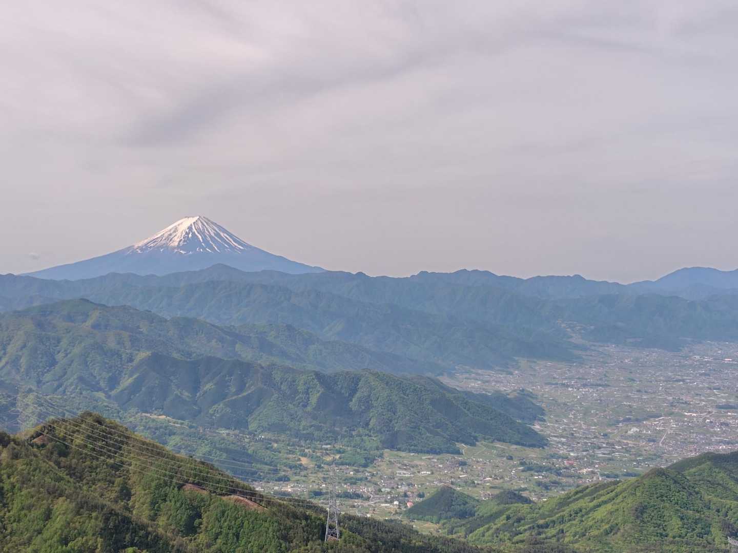 鈴庫山、眺めがイイです👍