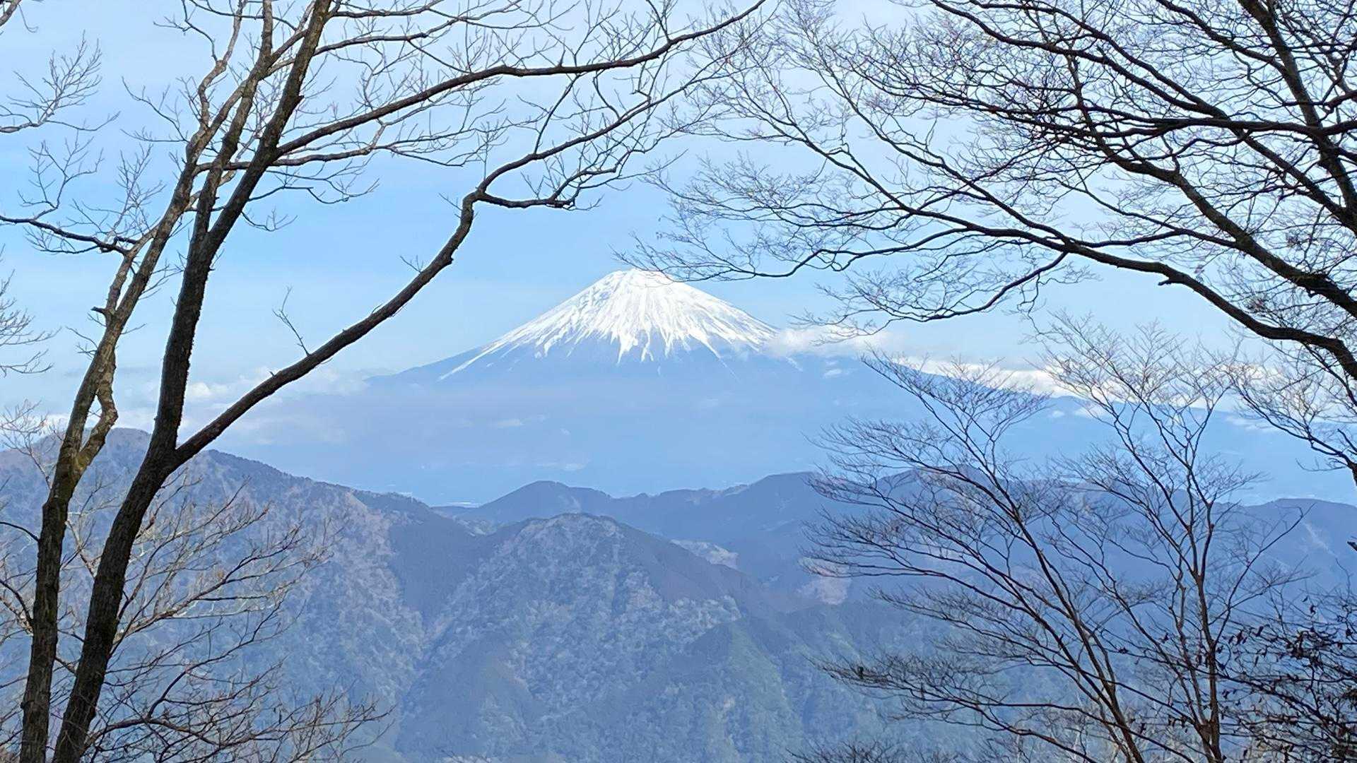 😗おー。どこから見ても富士山って大きい