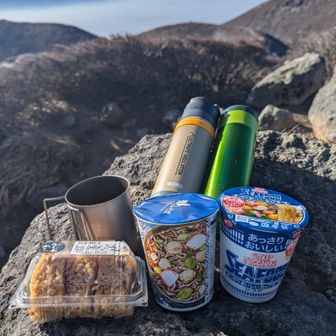 天狗ヶ城で朝ラ〜🍜