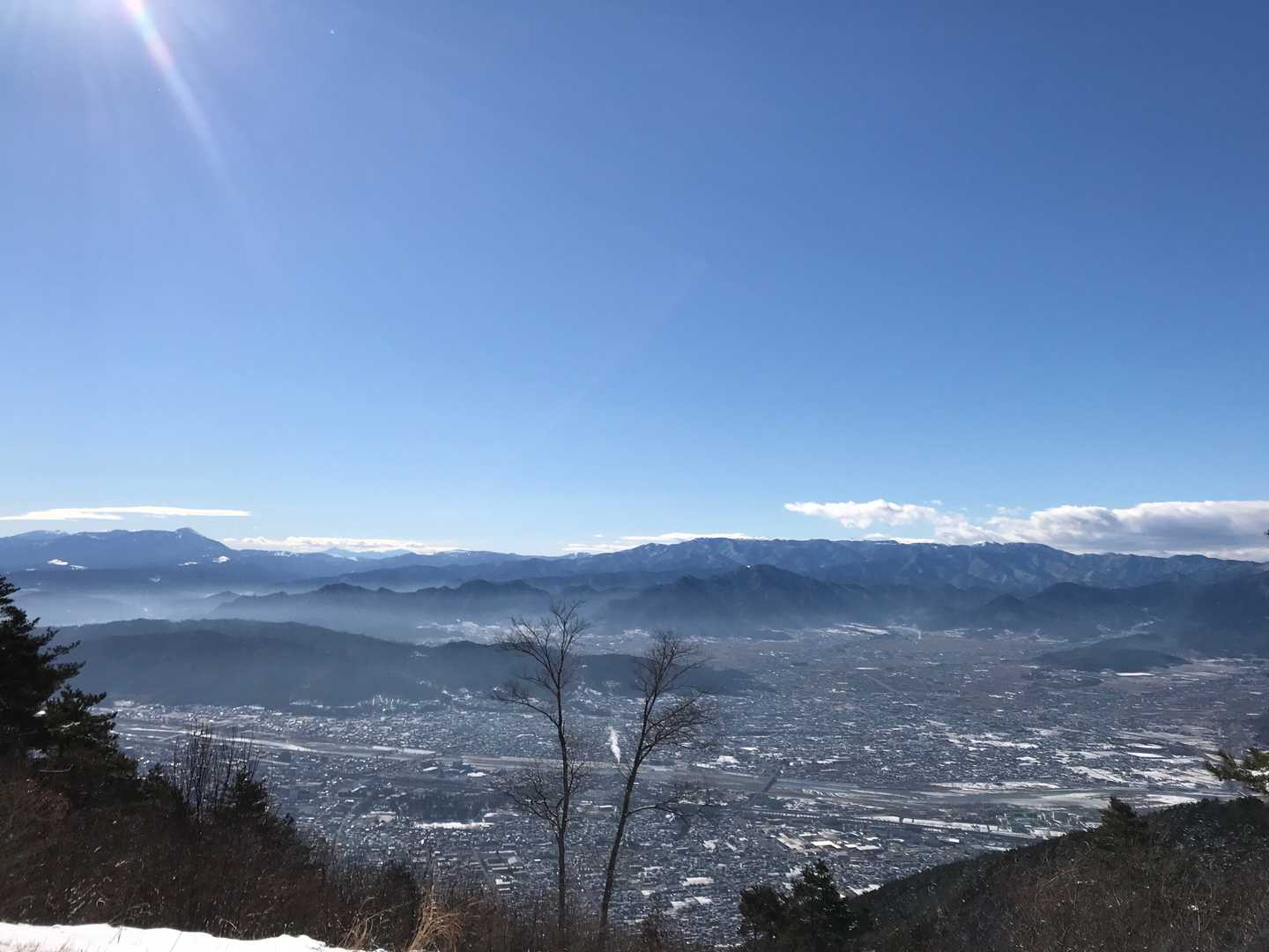 山頂からは富士山も見えました