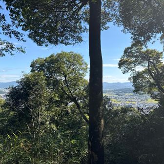山頂から残り二山を確認できました⛰️⛰️