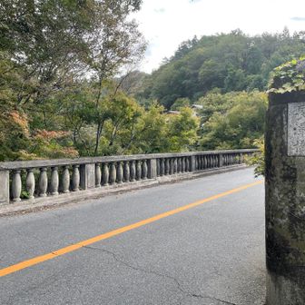 長潭橋（ながとろばし）
大正１４年に竣工したアーチ橋