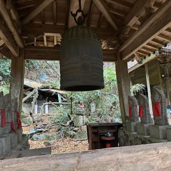 この鐘を鳴らすのは住職