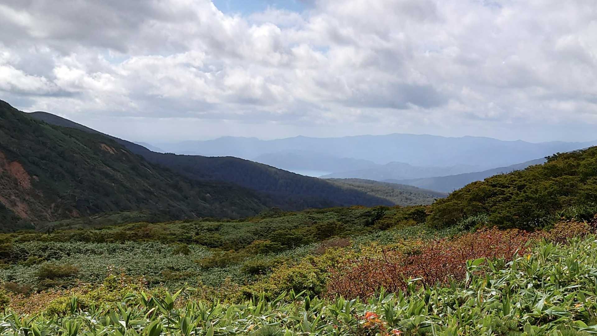 乳頭山に向う途中の田沢湖👀
刈払がばっちりされていた🙇