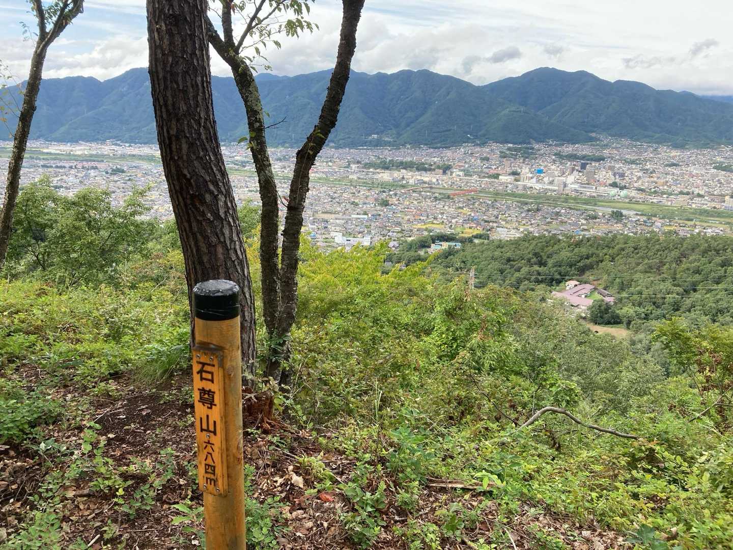 太郎山と上田市街。とても癒される。
