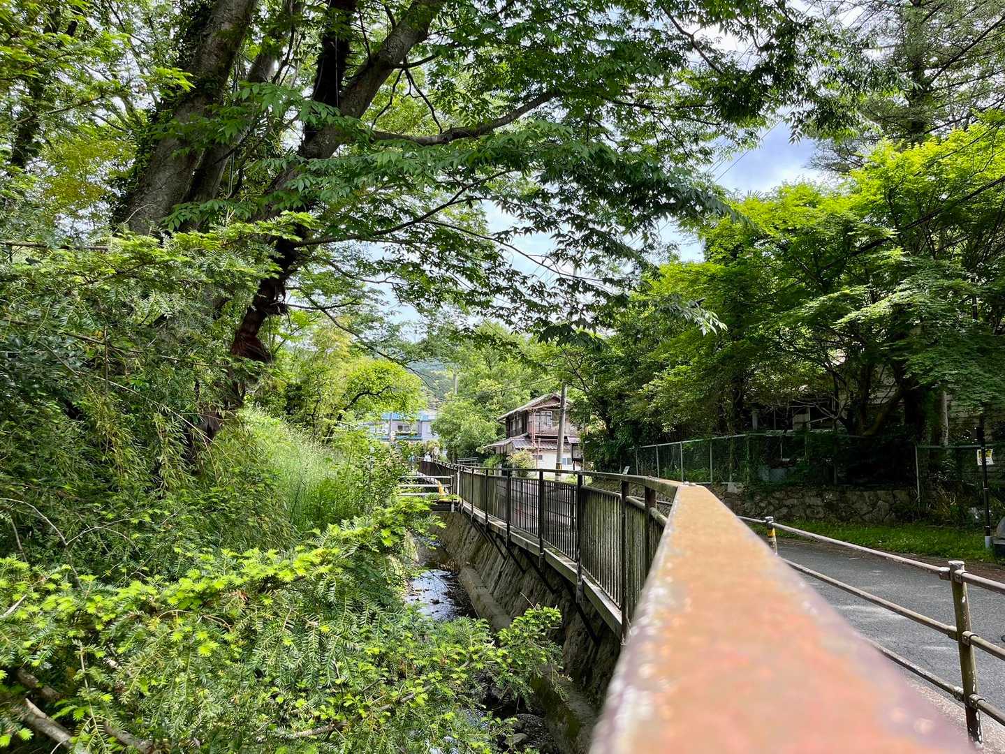 今日も阪急 妙見口駅から🚶