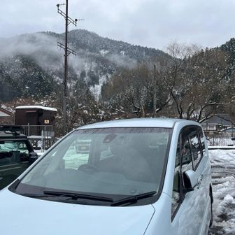 駐車場でゴール！

おつかれ山🏔️

今日の重りはスノーシューとシャベル🪏の2kgでした