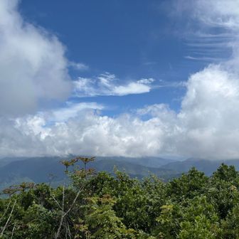 どんどん雲が切れていく
