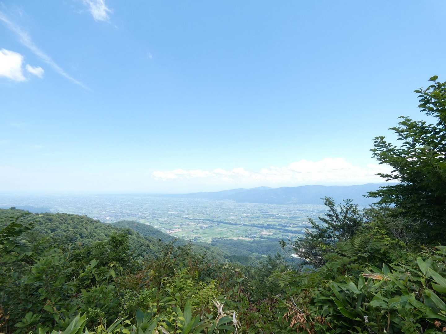 見上峠-前山-白兀山-蛇尾山-夕霧峠-奥医王山-小原登山口 周回コースの写真