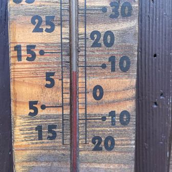 730amで9c°。長く歩くのにちょうどいい気温。