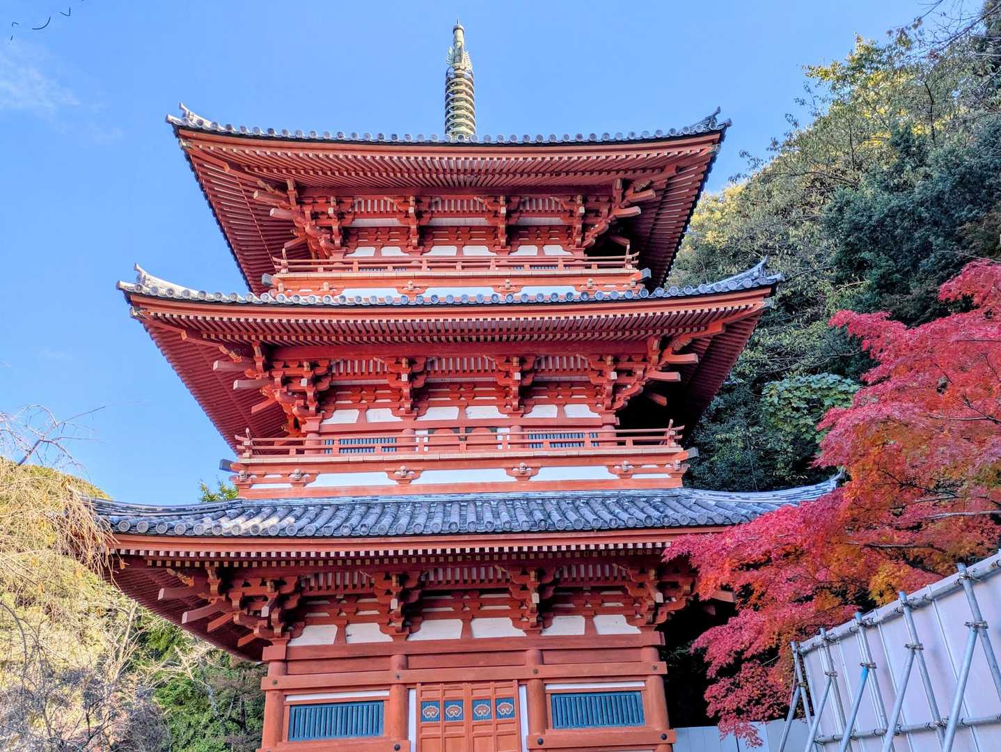 三重塔