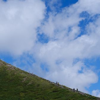 よしさてと🚶‍♀️🚶