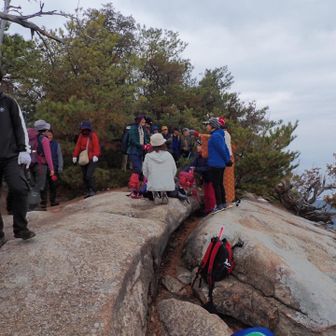 駒ヶ林は人集り
知った顔もちらほら
狭いねー😆