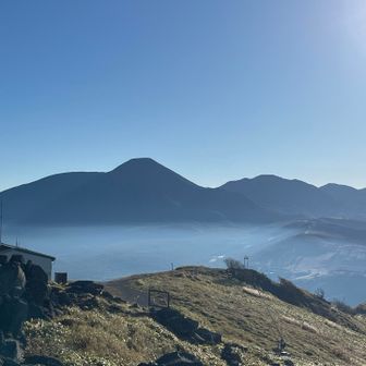 蓼科山など