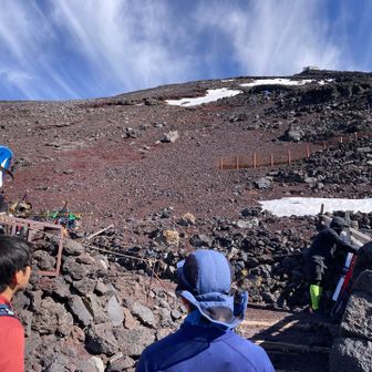 「まだ先はなげえなあ」とぼやいてるわけではないですが、地味にきついんですよね。