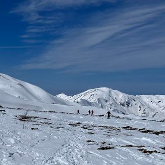蓮華温泉に向かう友人パーティーをお見送り。