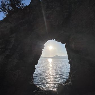 山行中に朝日はよく見るけど、これは夕日🌇