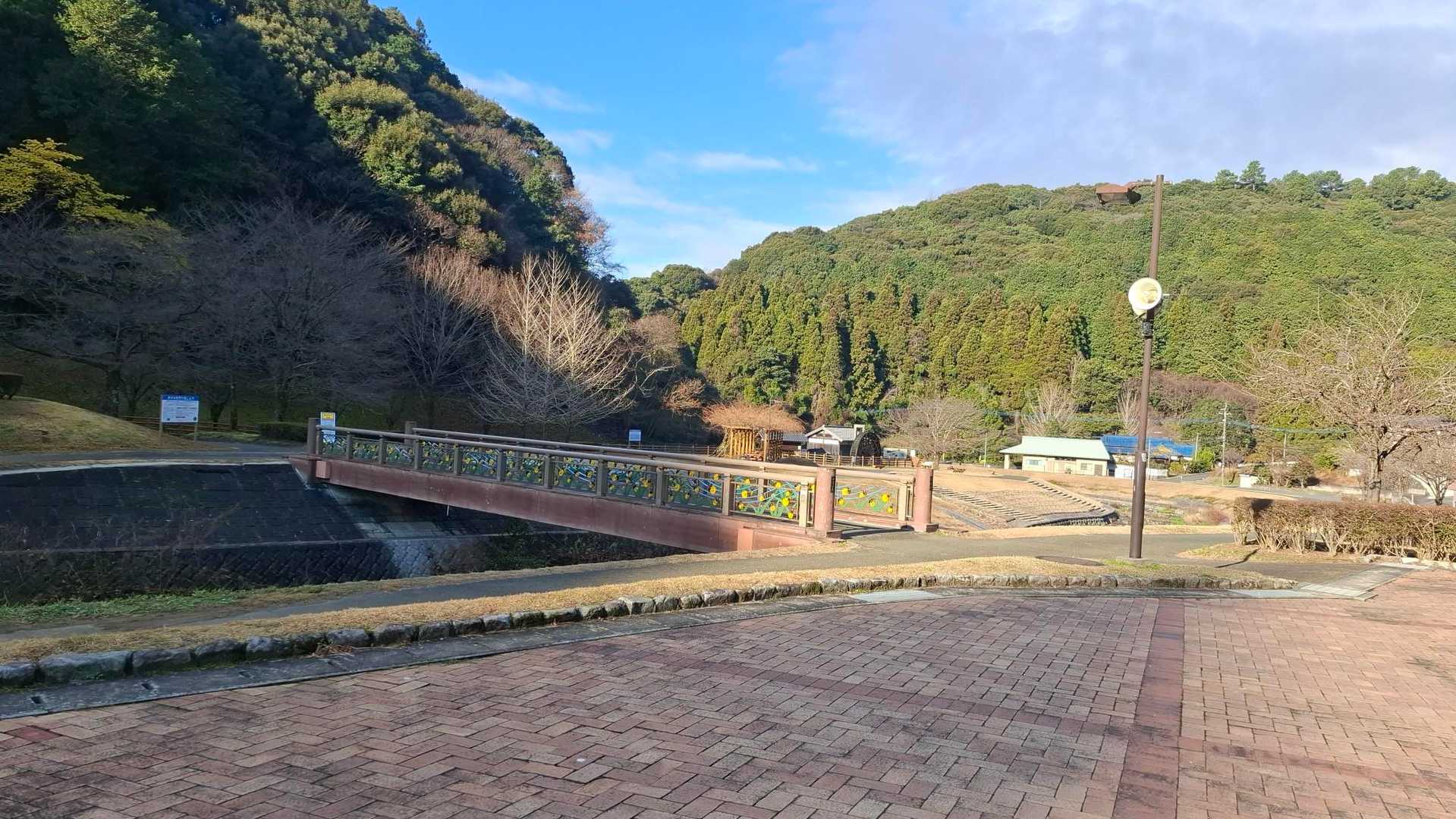 明星山-白金山-高根山-向耳納 周回コースの写真