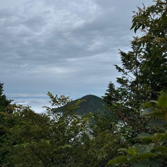 武甲山