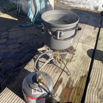 春に購入したコンロがようやくデビュー
淹れたてコーヒーとどら焼きとみかん