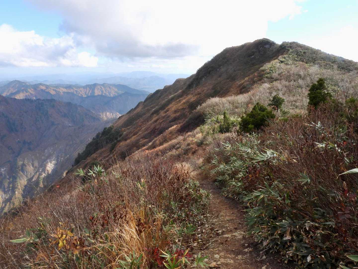 山頂部、振り返って。