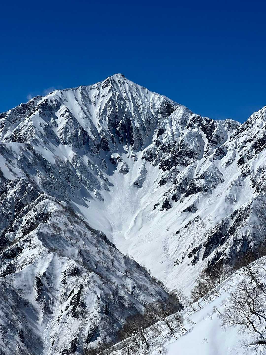 小遠見山往復 | カクネ里氷河を抱いた鹿島槍ヶ岳など、後立山連峰の絶景ポイントの写真
