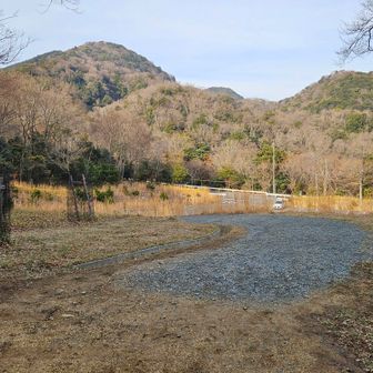 無事に3つのピークを廻ってこれました

今日お会いした人は菰野富士でお一人だけ

あとは鹿とお猿さん
静かすぎる山行でした
でも　気になっていた未踏のお山に登ることができて満足しました😄

ありがとうございました♡