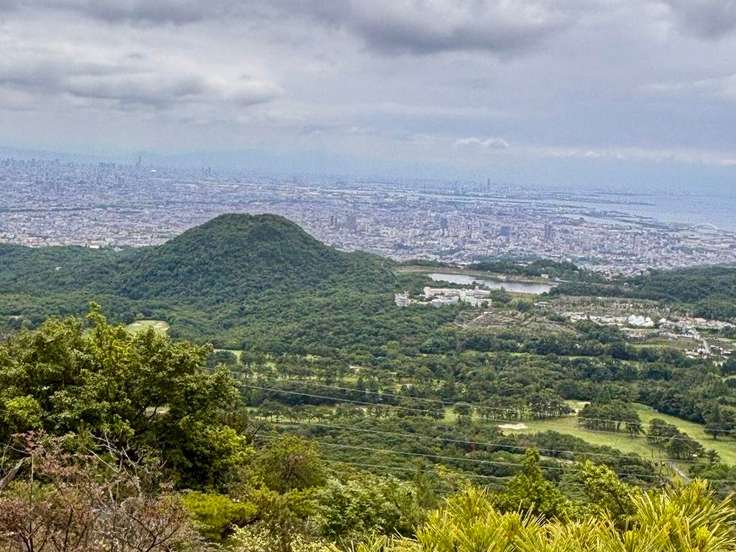 六甲山系東端五座（樫ヶ峰・社家郷山・小笠峰・行者山・行者山東観峰