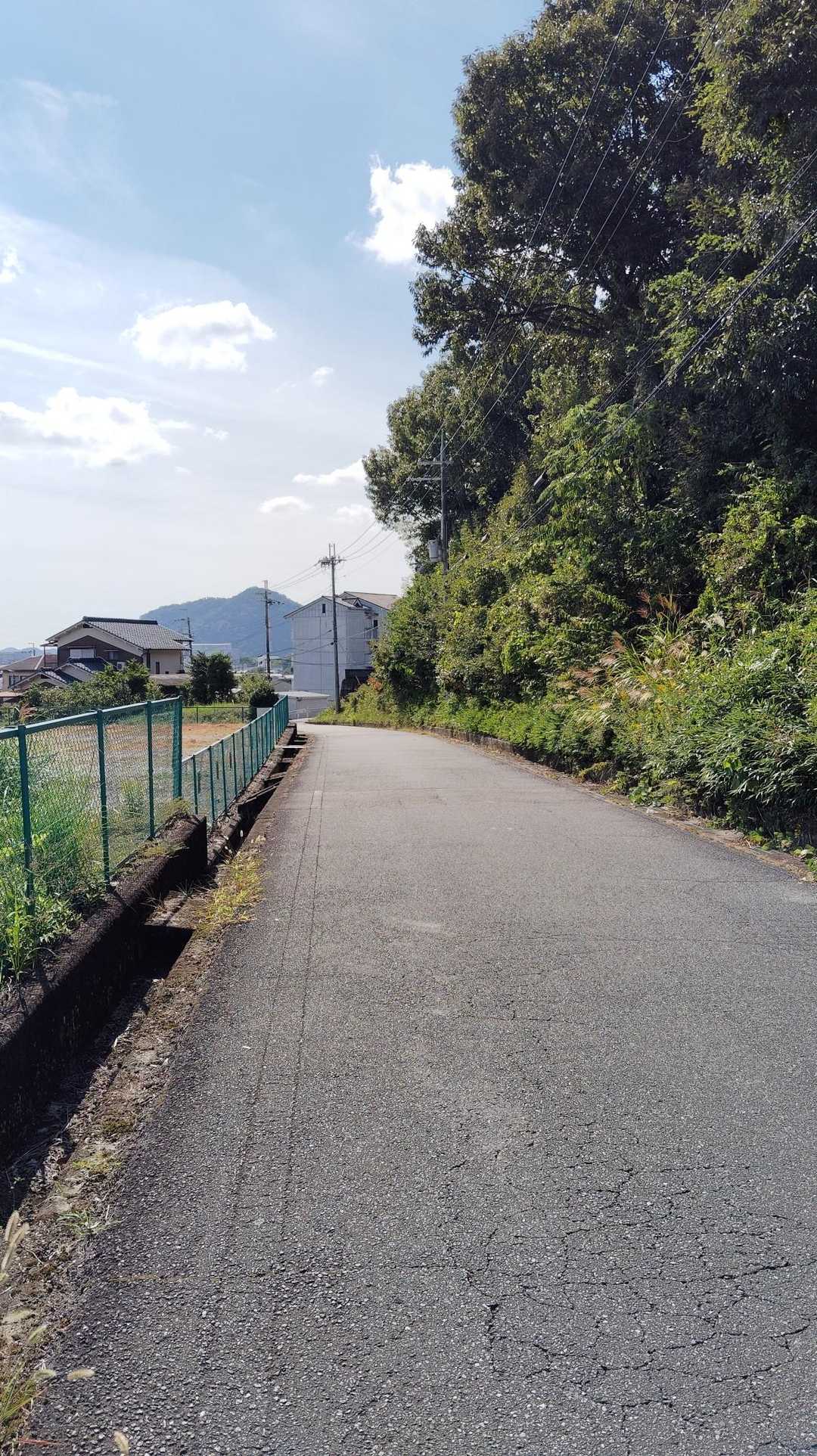 古宮神社方面へ