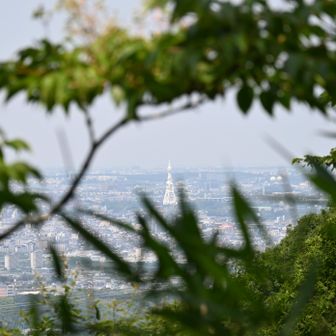 岩屋峠コース、PL塔