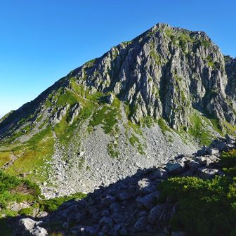 もう目の前、龍王岳😍
あぁ〜五色ヶ原が終わってしまう🥹