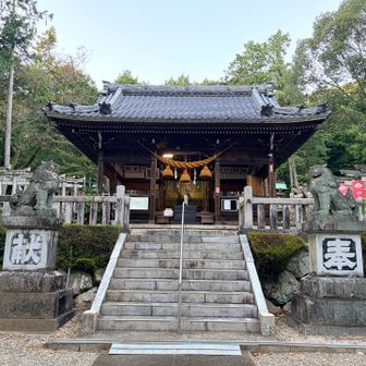 白山神社
