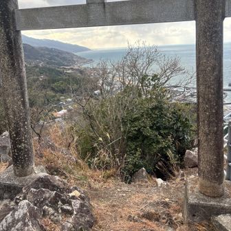 ここは神聖な場所なので　基地にはならない