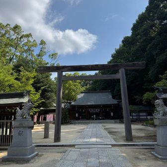 まずはお参り