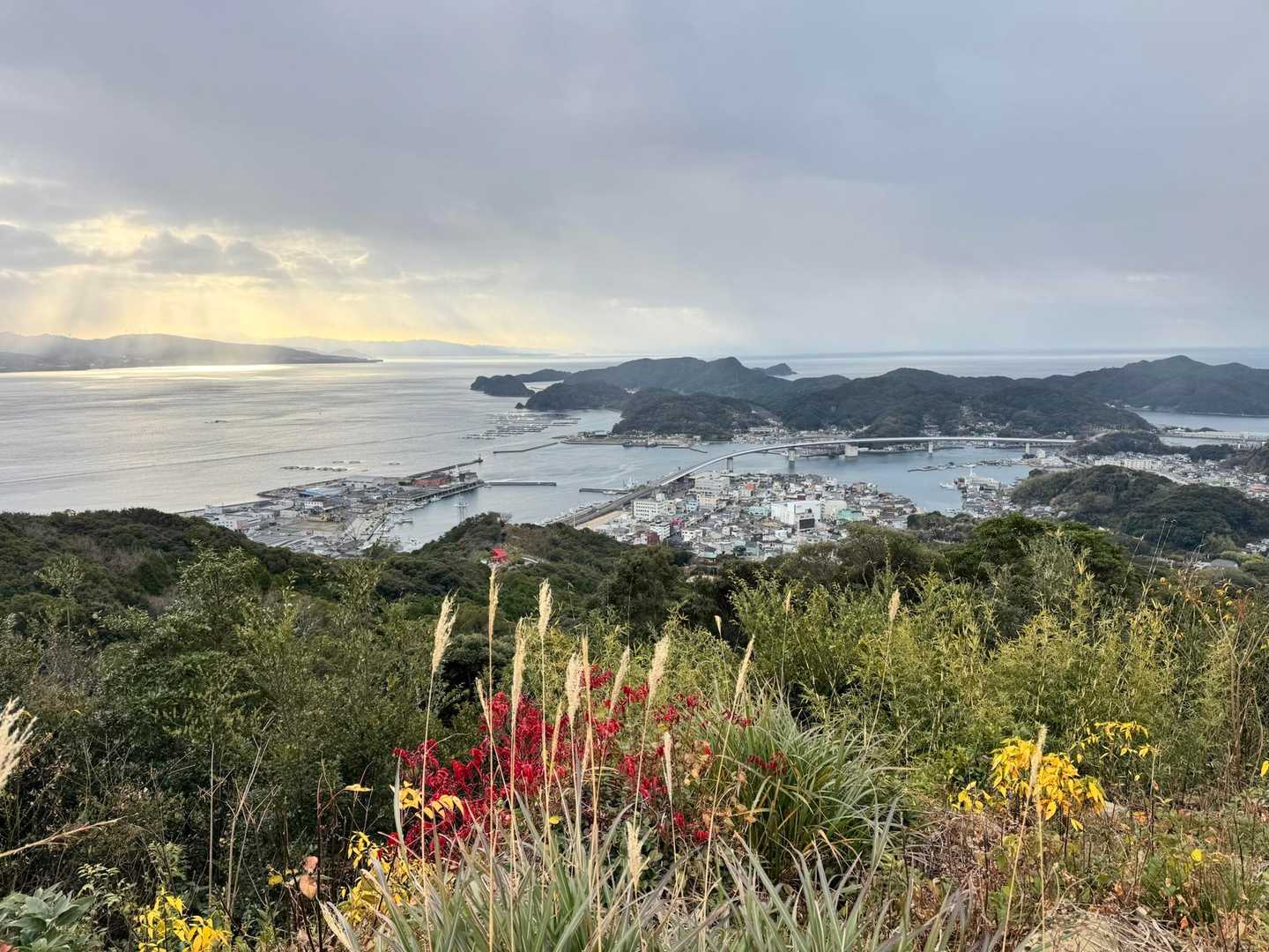 遠見山-名明山-穴ヶ迫山 周回コースの写真