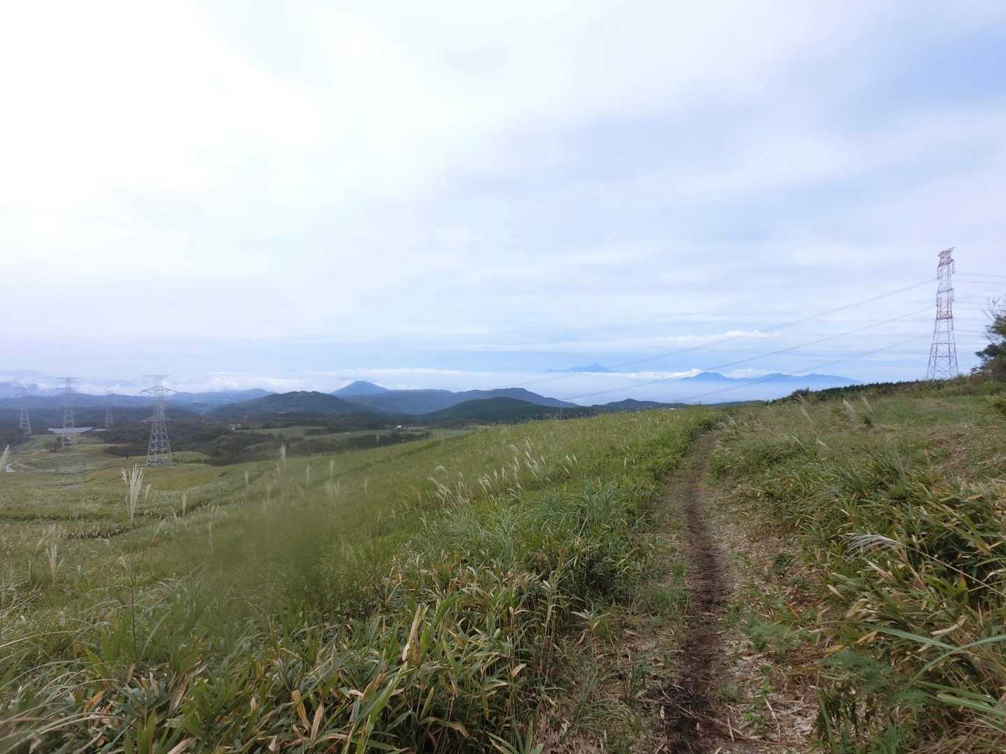 お〜♫ 島原、雲仙🌋も浮いちょる〜☁️
