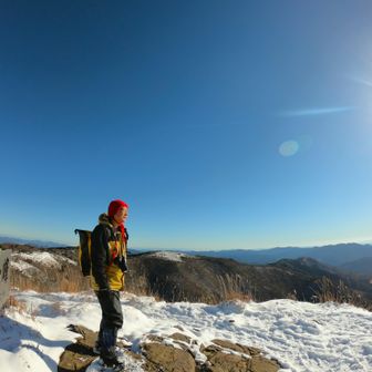 段ヶ峰山頂にて　vol 505
気温2℃ 湿度68%
風なし