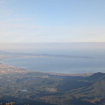 剣ヶ峰から見た弓ヶ浜