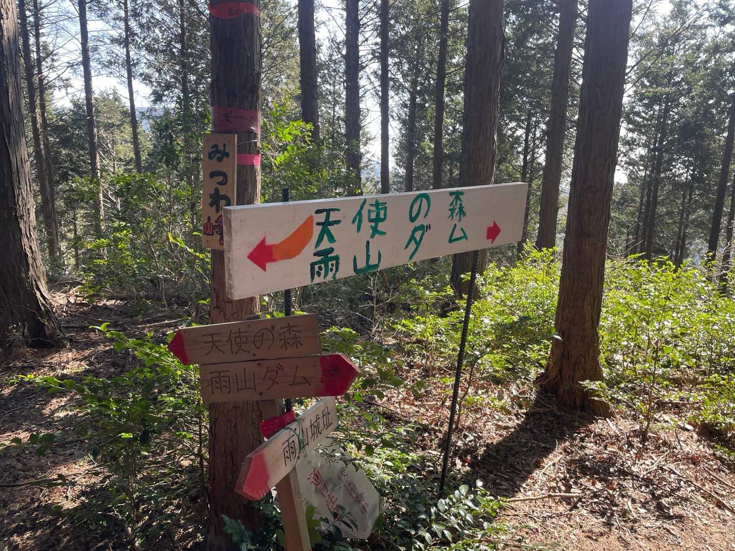 この看板はお馴染み。